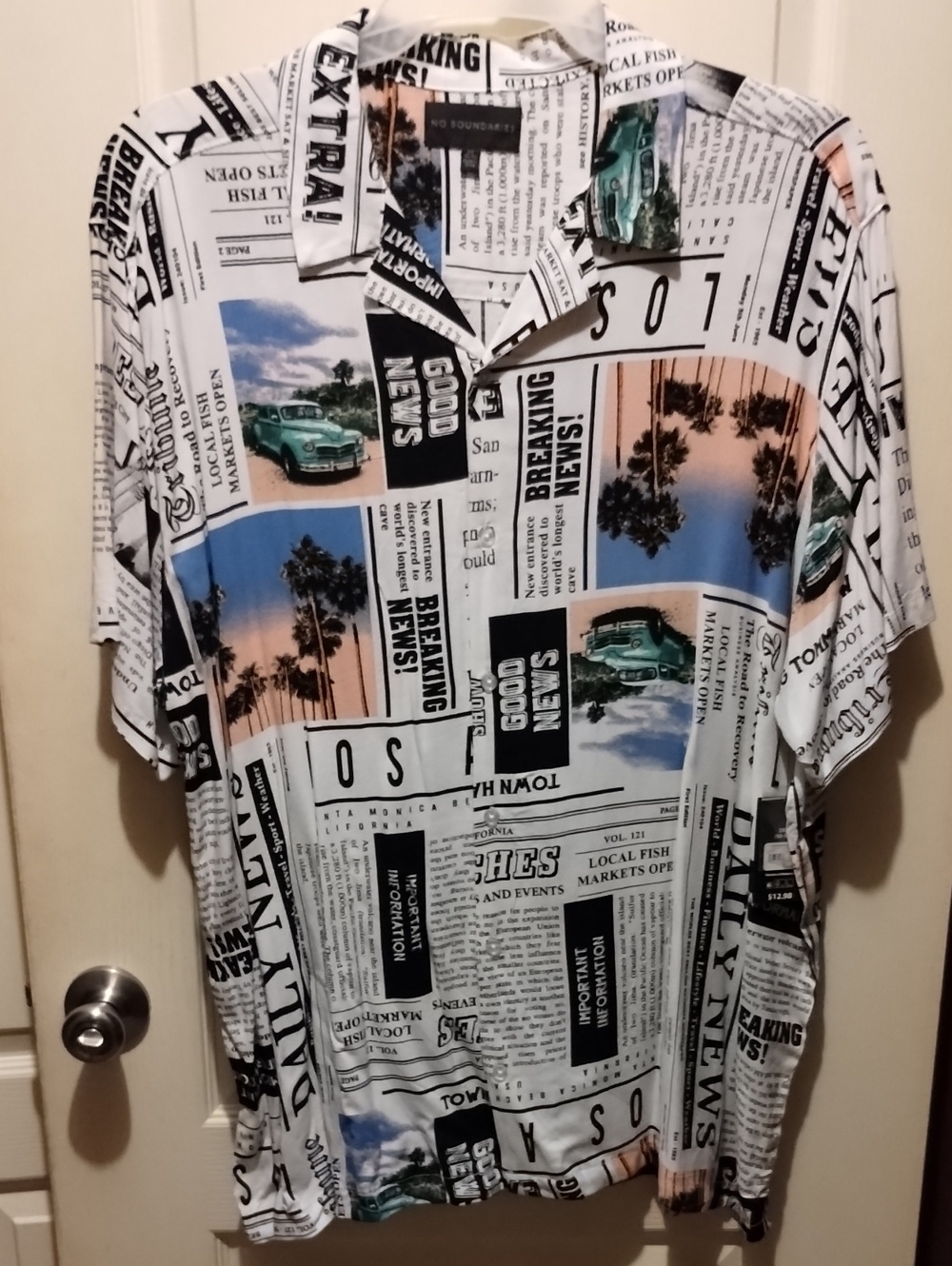 No Boundaries Multicolor Newspaper & Sunset Print Button-Down Shirt